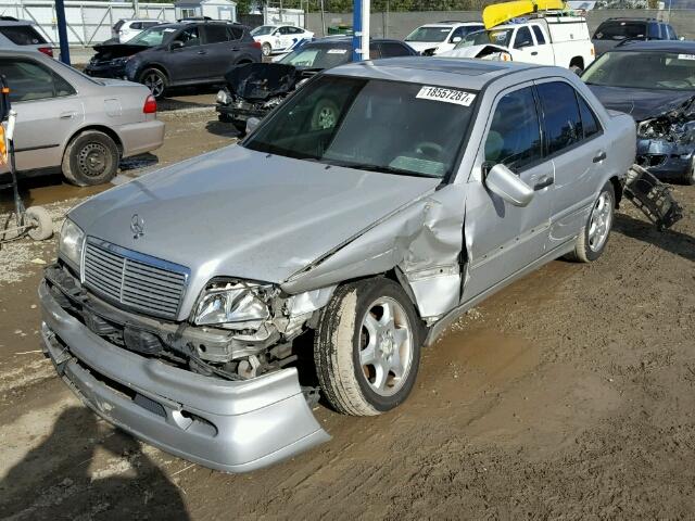 WDBHA24G5YA865747 - 2000 MERCEDES-BENZ C 230 SILVER photo 2