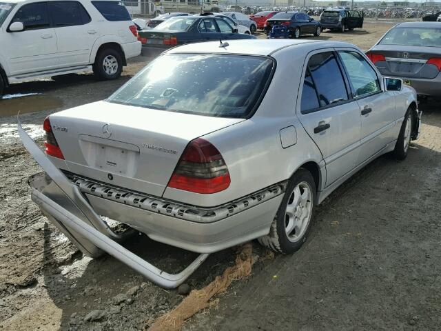 WDBHA24G5YA865747 - 2000 MERCEDES-BENZ C 230 SILVER photo 4