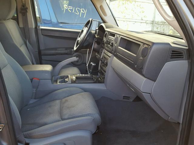1J8HH48KX7C613950 - 2007 JEEP COMMANDER GRAY photo 5