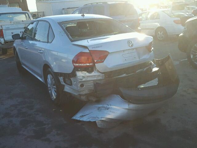 1VWAS7A33EC079098 - 2014 VOLKSWAGEN PASSAT S فضي صورة 3