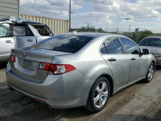 JH4CU26639C004577 - 2009 ACURA TSX SILVER photo 4