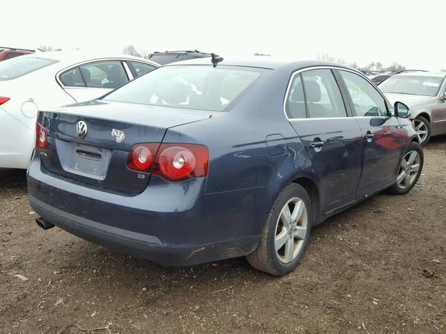 3VWRM71KX8M042928 - 2008 VOLKSWAGEN JETTA BLUE photo 4