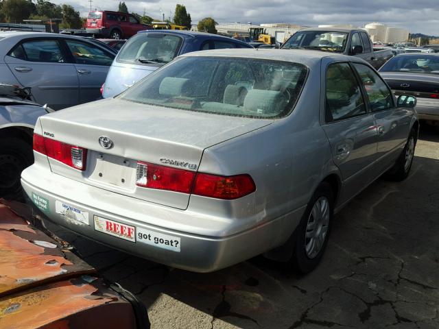 4T1BG22K21U084066 - 2001 TOYOTA CAMRY CE SILVER photo 4