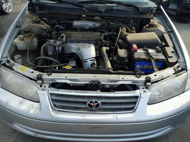 4T1BG22K21U084066 - 2001 TOYOTA CAMRY CE SILVER photo 7