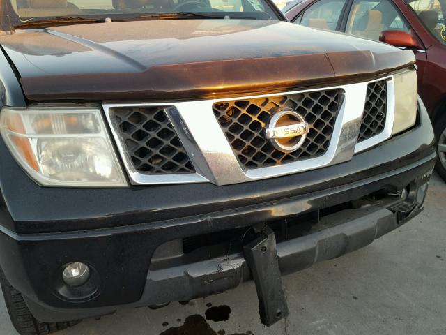 1N6AD07U67C402631 - 2007 NISSAN FRONTIER C BLACK photo 9