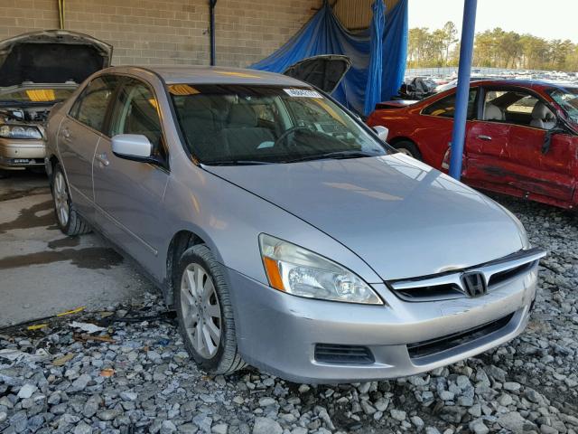 1HGCM66467A105825 - 2007 HONDA ACCORD SE SILVER photo 1