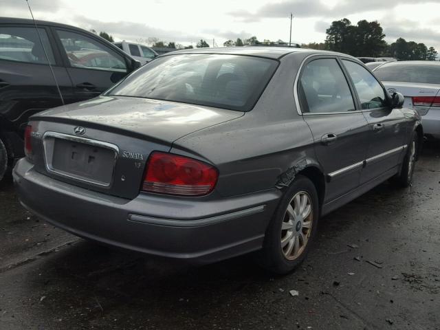 KMHWF35H54A080691 - 2004 HYUNDAI SONATA GLS GRAY photo 4