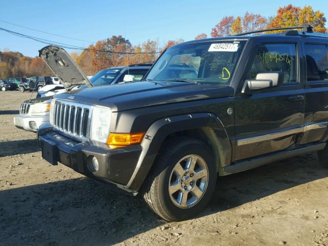 1J8HG58N56C317994 - 2006 JEEP COMMANDER GRAY photo 9