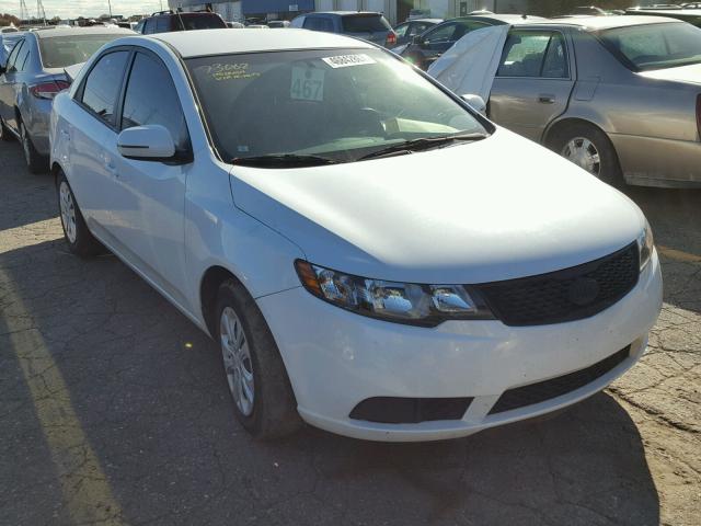 KNAFU4A25D5735603 - 2013 KIA FORTE EX WHITE photo 1