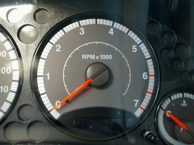 1J4GL38K66W139451 - 2006 JEEP LIBERTY RE TAN photo 8