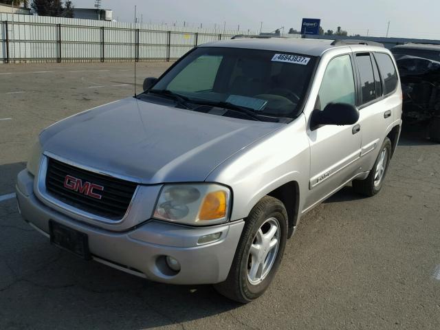 1GKDS13SX42271726 - 2004 GMC ENVOY SILVER photo 2