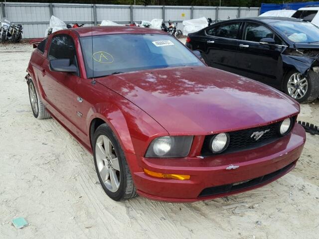 1ZVFT82H375286648 - 2007 FORD MUSTANG GT BURGUNDY photo 1