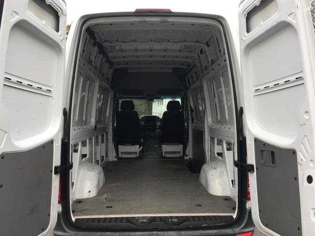 WD3PE7CC4B5507823 - 2011 MERCEDES-BENZ SPRINTER WHITE photo 9