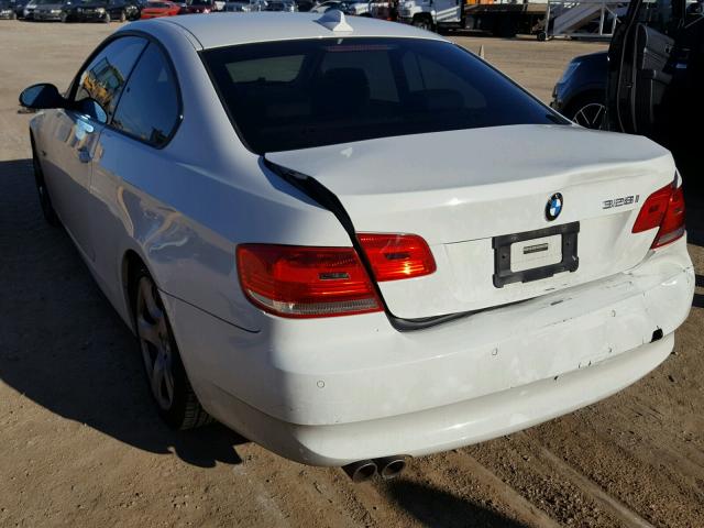 WBAWB33548P135138 - 2008 BMW 328 I WHITE photo 3