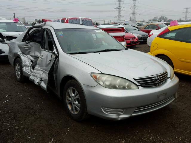 4T1BF32K85U614720 - 2005 TOYOTA CAMRY LE SILVER photo 1