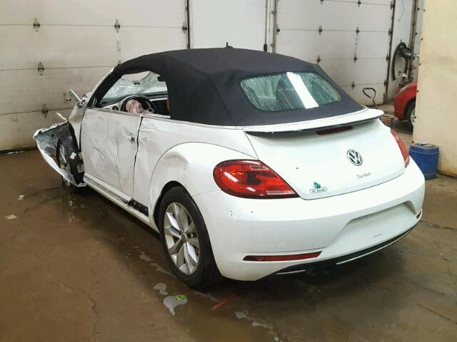 3VW517AT8HM811331 - 2017 VOLKSWAGEN BEETLE S/S 白色 照片 3