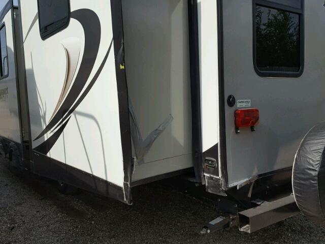 4YDT33520JT411234 - 2018 KEYSTONE PASSPORT WHITE photo 9