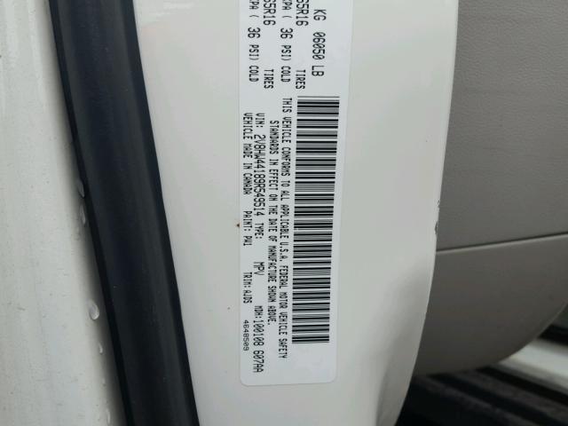 2V8HW44189R549514 - 2009 VOLKSWAGEN ROUTAN S WHITE photo 10