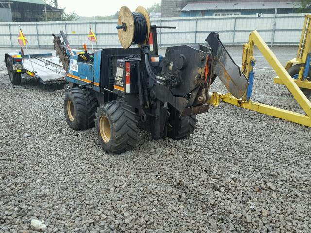 4T0448 - 2000 DITCH WITCH TRENCHER BLUE photo 3