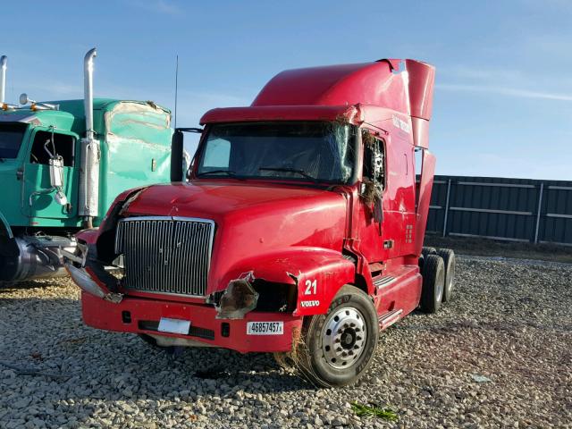 4V4ND1RH2YN239481 - 2000 VOLVO VN RED photo 9