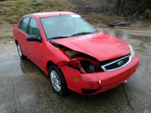 1FAFP34N15W213207 - 2005 FORD FOCUS ZX4 RED photo 1