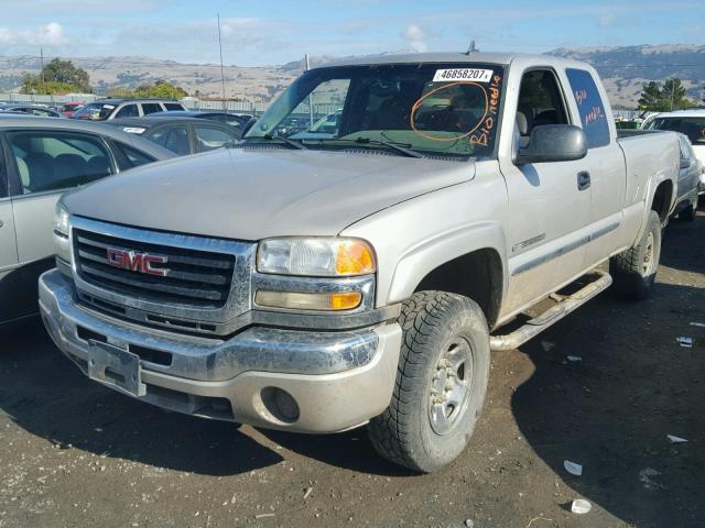 1GTHK29U96E247205 - 2006 GMC SIERRA K25 BEIGE photo 2