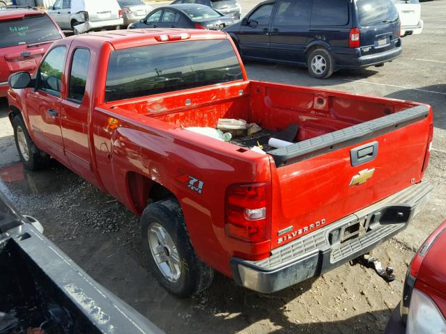 1GCSKSE38AZ294925 - 2010 CHEVROLET SILVERADO RED photo 3