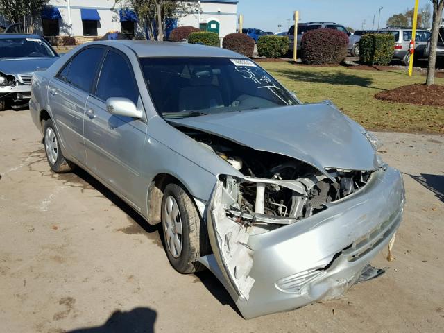 4T1BE32K04U346781 - 2004 TOYOTA CAMRY LE SILVER photo 1