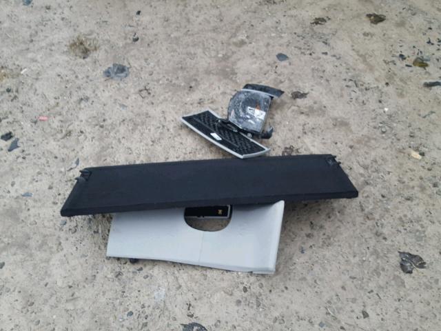 5YJSA1E27GF132268 - 2016 TESLA MODEL S WHITE photo 9