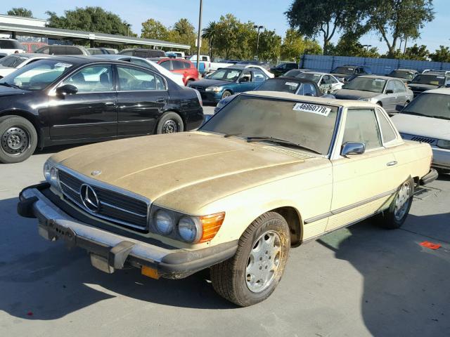 10704412022649 - 1975 MERCEDES-BENZ 450 SL YELLOW photo 2