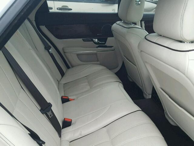 SAJXJ1CD5D8V44647 - 2013 JAGUAR XJ WHITE photo 6