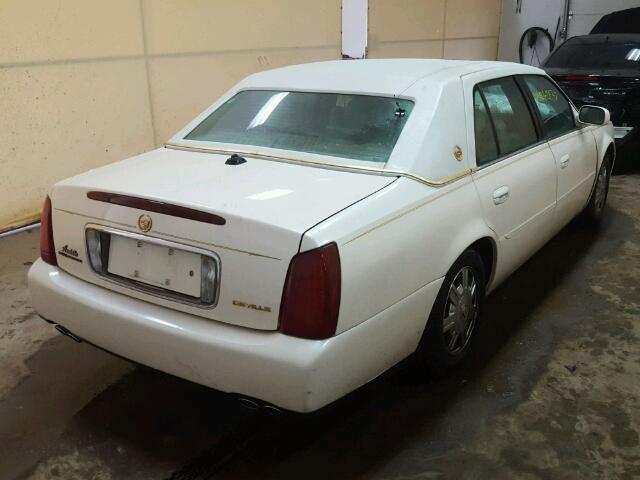 1G6KD54Y13U239387 - 2003 CADILLAC DEVILLE WHITE photo 4