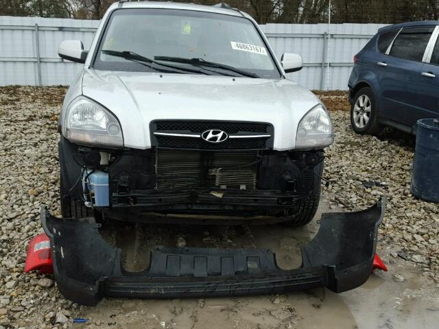 KM8JM12D48U728564 - 2008 HYUNDAI TUCSON GL SILVER photo 9