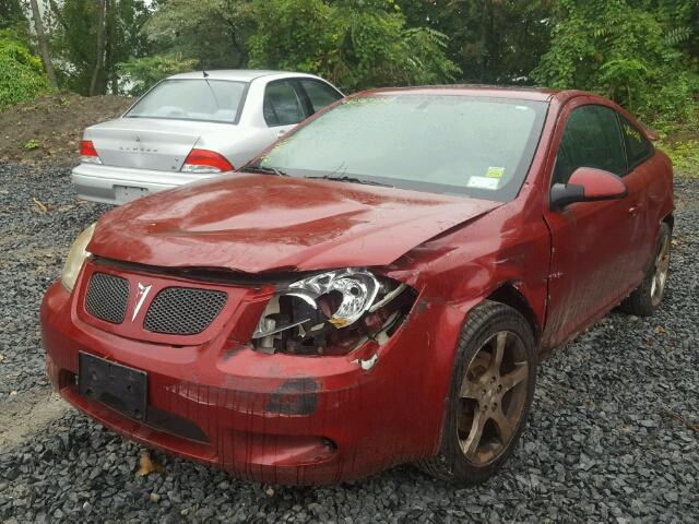 1G2AN18B077177865 - 2007 PONTIAC G5 GT RED photo 2