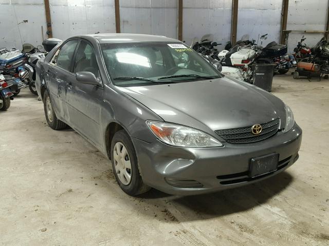 JTDBE32KX20074989 - 2002 TOYOTA CAMRY LE ნაცრისფერი ფოტო 1