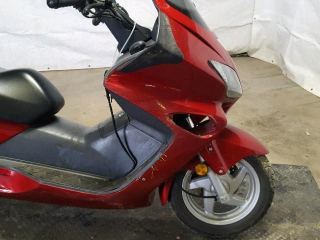 JH2MF06132K011721 - 2002 HONDA NSS250 RED photo 10