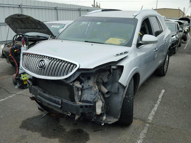 5GAKRBED2BJ335426 - 2011 BUICK ENCLAVE CX SILVER photo 2