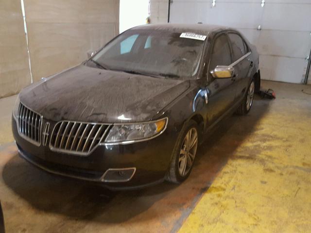 3LNHL2JC4AR642880 - 2010 LINCOLN MKZ BLACK photo 2