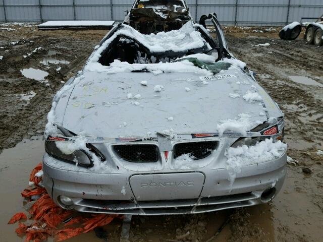 1G2NE52F63C181988 - 2003 PONTIAC GRAND AM S 银色 照片 9