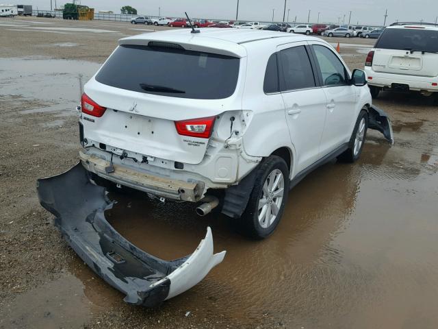 4A4AP4AU1EE008376 - 2014 MITSUBISHI OUTLANDER WHITE photo 4