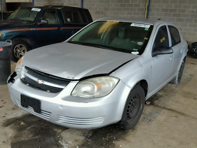 1G1AK55F877105131 - 2007 CHEVROLET COBALT LS SILVER photo 2