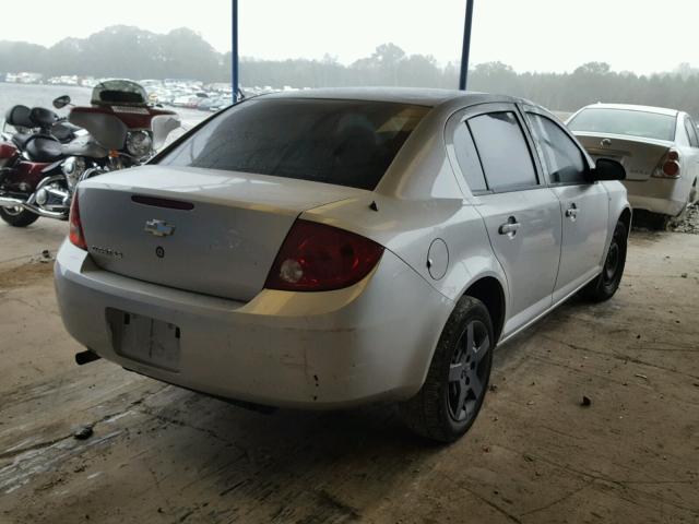 1G1AK55F877105131 - 2007 CHEVROLET COBALT LS SILVER photo 4