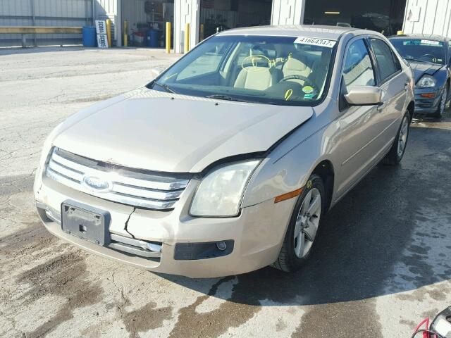 3FAFP07Z46R190135 - 2006 FORD FUSION SE BEIGE photo 2