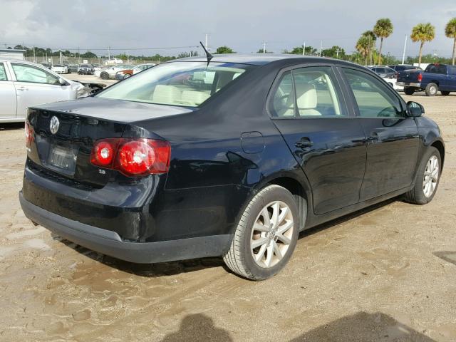 3VWAX7AJ1AM127254 - 2010 VOLKSWAGEN JETTA LIMI BLACK photo 4