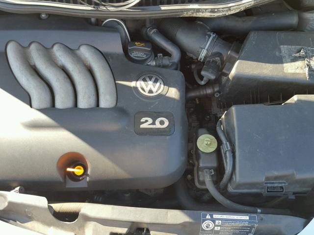 3VWBK31C45M410055 - 2005 VOLKSWAGEN NEW BEETLE 银色 照片 7