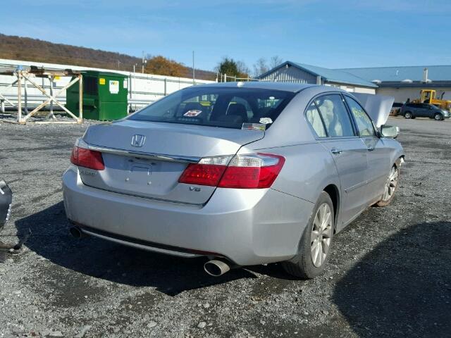 1HGCR3F85FA028978 - 2015 HONDA ACCORD EXL SILVER photo 4