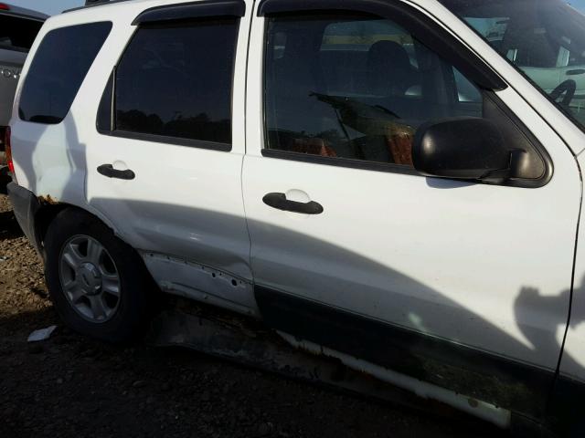 1FMYU93153KD10651 - 2003 FORD ESCAPE XLT WHITE photo 9