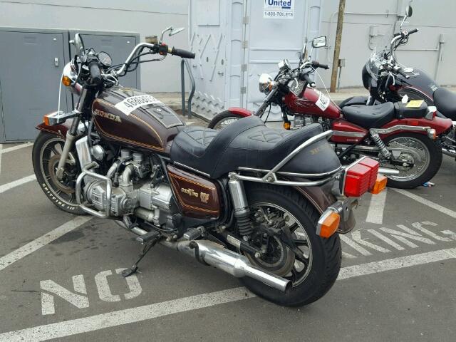 1HFSC0200DA313374 - 1983 HONDA GL1100 BROWN photo 3