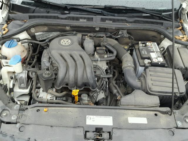 3VW2K7AJ9CM384023 - 2012 VOLKSWAGEN JETTA BASE WHITE photo 7