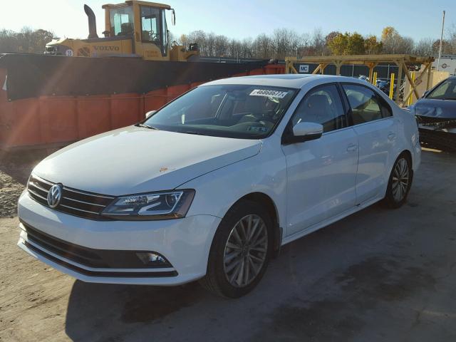 3VWL17AJ3GM222689 - 2016 VOLKSWAGEN JETTA SEL WHITE photo 2